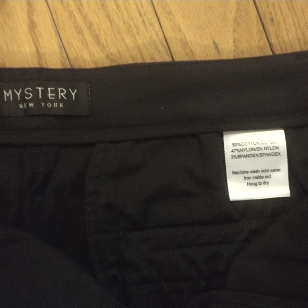 Dress pants - Picture 3 of 3